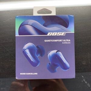 BOSE quiet comfort ultra earbuds